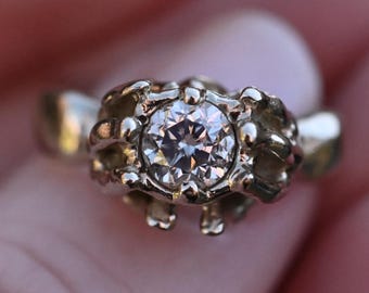 Vintage 14k witgouden handen met een 0,56 kt diamanten ambachtelijke ring - maat 5