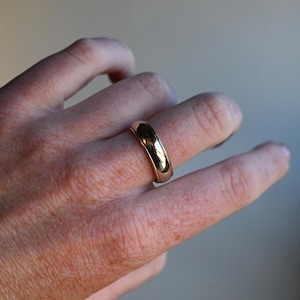 Vintage 14k Gold Cigar Band Chunky Heavy Ring Wedding Band - size 8.5