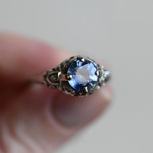 Antique 18k Gold Art Deco Sapphire & Diamond Ring - size 8.25/8.5