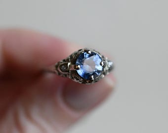 Antique 18k Gold Art Deco Sapphire & Diamond Ring - size 8.25/8.5