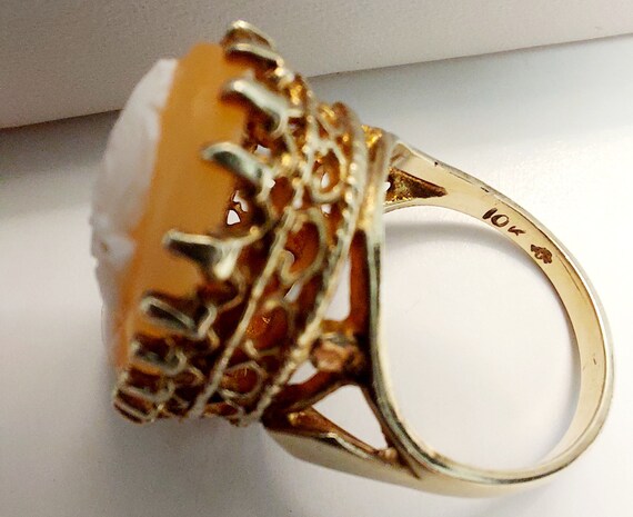 Vintage Cameo Ring 10K Gold Size 6.5 Estate Jewel… - image 8