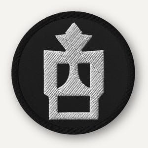 Adinkra Symbol Embroidered Patch, Gye W'Ani Queen Chess Piece Design