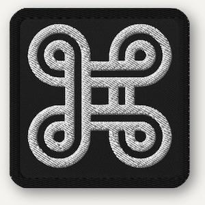 Adinkra Mpatapo Embroidered Patch — Peace Knot Symbol