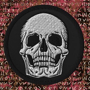 Realistic Skull Embroidered Patch – Iron-On Applique for Bikers, Metalheads, Goths, or Punk Jackets | Dark Aesthetic Patch