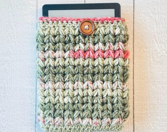 Handmade Crochet Kindle Paperwhite Sleeve – 6.8 inch - Ready to Ship