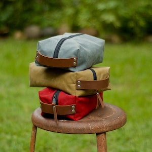 Waxed canvas dopp kit pattern hot sale