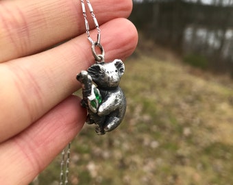 Koala necklace, proceeds to Australian animal rescue