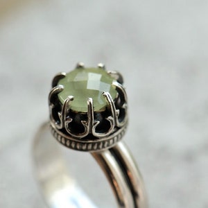 Prehnite ring size 6.25 or made to order, sterling silver ring with mint green gemstone, crown ring, princess ring image 1