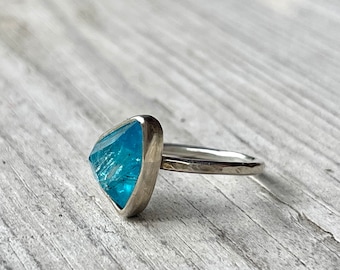 Neon blue apatite ring, ice blue gemstone ring size 7