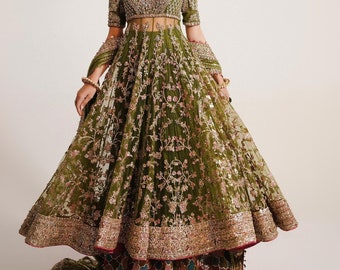 Trajes Sharara pakistaníes Mehndi hechos a mano / Vestidos Gharara indios / Ropa de novia y fiesta / Conjuntos de lujo bordados / Tallas personalizadas disponibles