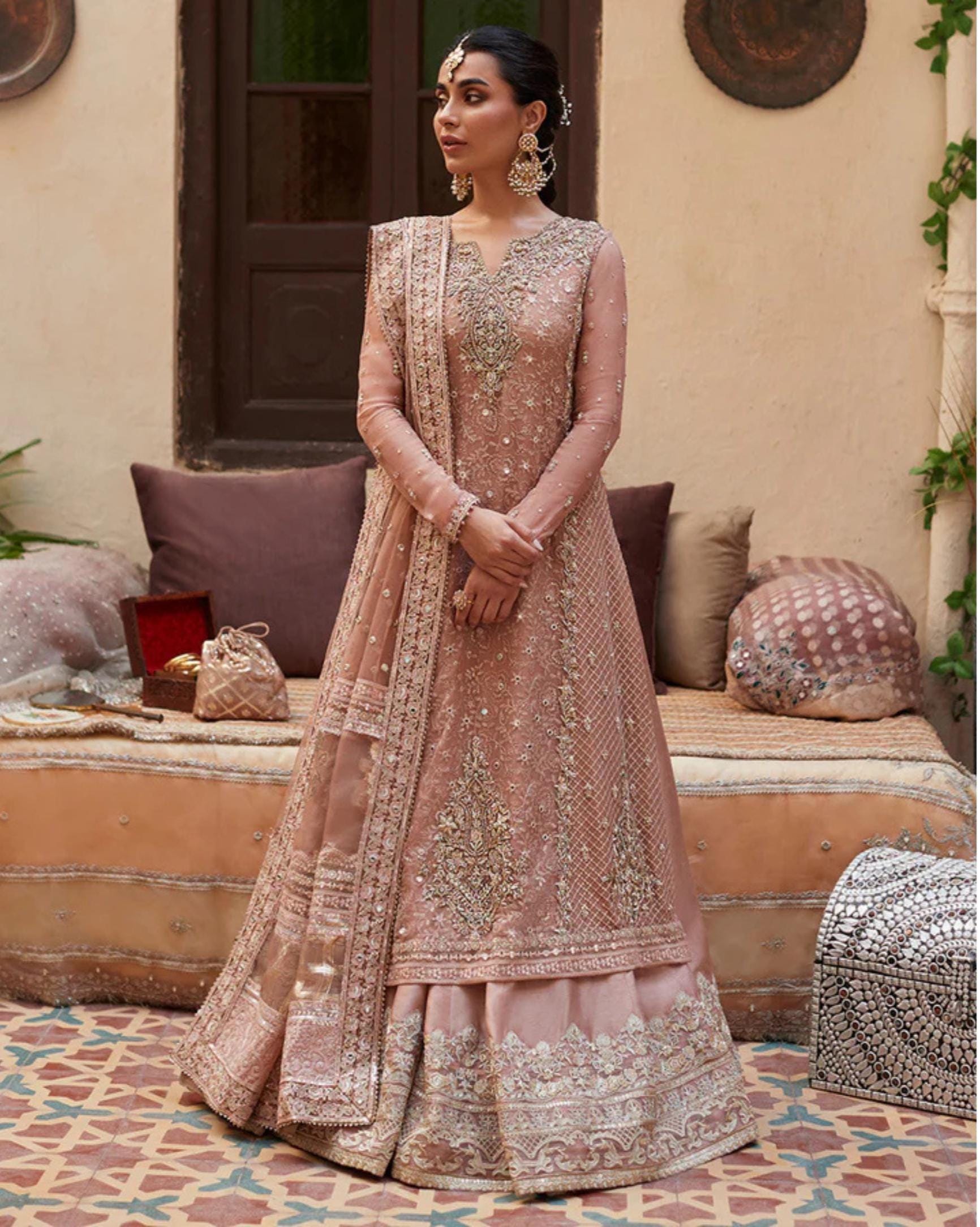 Pakistani Wedding Pink Sharara dress, Designer Nikkah Mehndi Engagement Wedding Wear Gharara suit, Indian Salwar Kameez, Guest Partywear