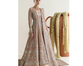 Abito lungo indiano Pakisatni personalizzato, Lehenga Choli da sposa punjabi per matrimonio Nikkah, abito da invitata per festa di fidanzamento Mehndi
