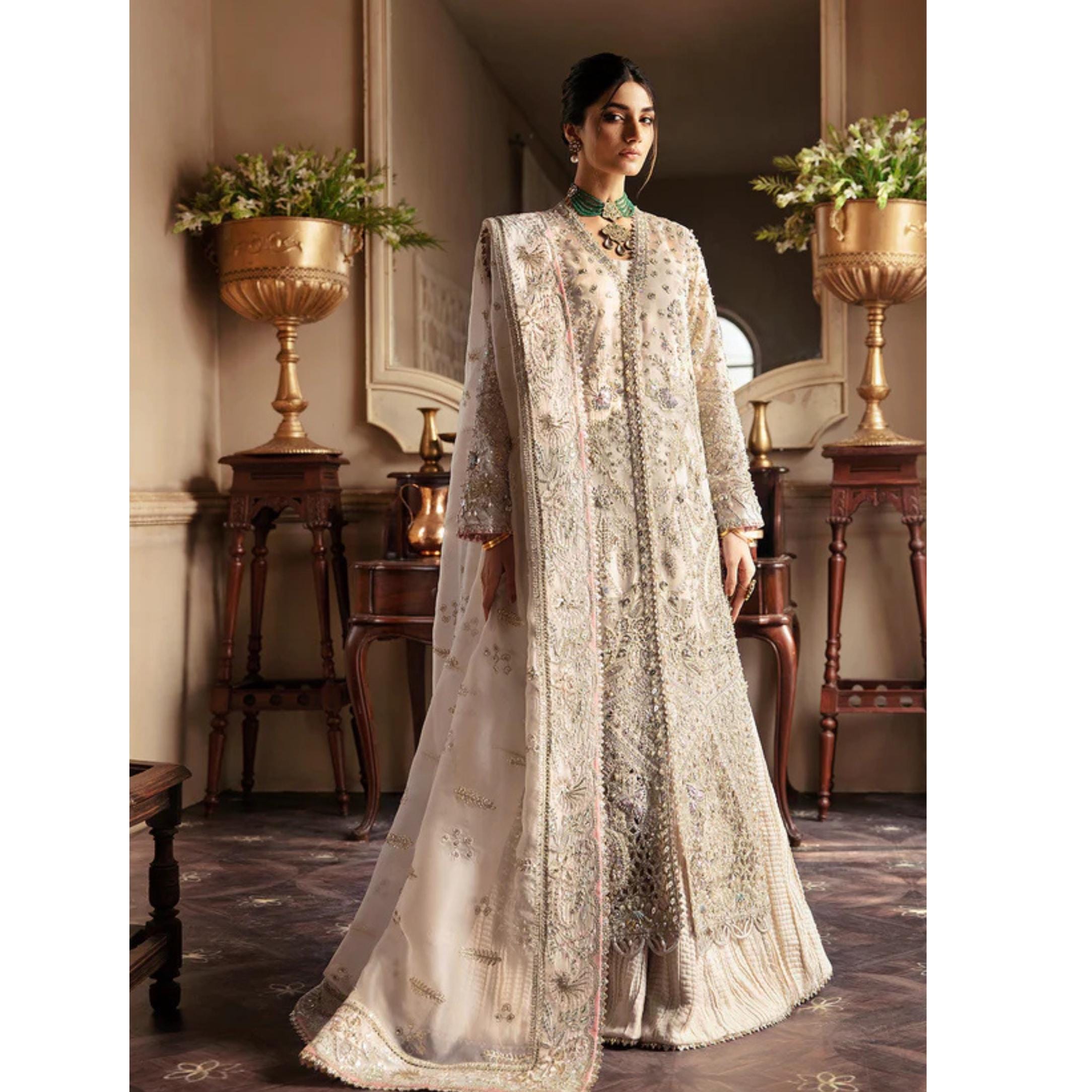 white and gold asian dress Esther yu hanfu