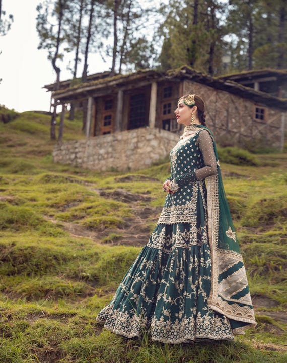 Green Pakistani Bridal Embroidered Sharara dress, Nikkah Mehndi Engagement Wedding Wear Dress, Indian Salwar Kameez Dulhan Outfit
