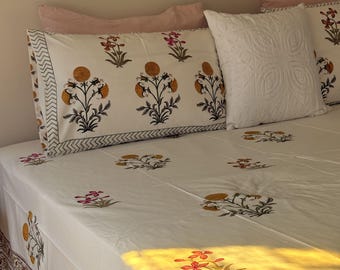 Genda HandBlock Printed Cotton Flat BedSheet With 2 Pillowcase| 275cm x 275cm