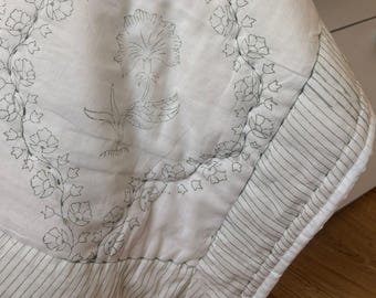 Ivory Paisley Bloom Hand Block Print Jaipuri Quilt | 100% Cotton Razai | Reversible Heirloom | 230x270 cm