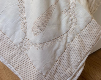 Ivory Feather Paisley Hand Block Print Jaipuri Quilt | 100% Cotton Razai | Reversible Heirloom | 230x270 cm