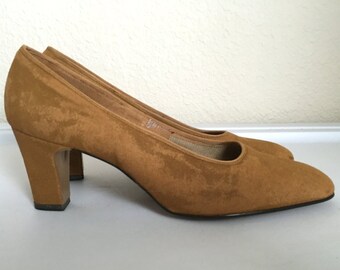 tan heels size 5