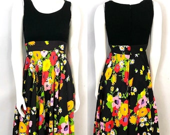 Vintage 70's Carlette Colorful Floral Maxi Dress (S)