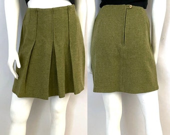 Vintage 60's Sears Jr's Bazaar, Green Pleated, Mini Skirt (Size 6)