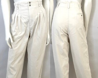 Vintage 80's Lizsport White Corduroy Pants Tapered Leg (Size 8)