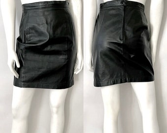 Vintage 80's/90's Wilson's, Black Leather, Mini Skirt (Size 6)