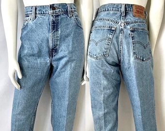 Vintage 90's Levi's 551 Jeans USA, Tapered Leg (Size 8)