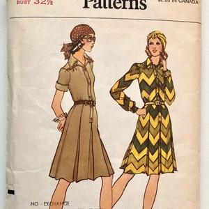 Anni 70 Vogue 8649, Abito corto a maniche lunghe (S)