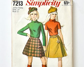 60's Uncut Simplicity 7213, Kilt, Blouse, Beret (Size XS)