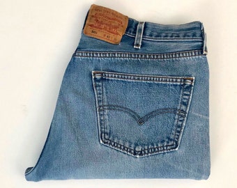 Vintage 90's Levi's 501, Jeans, Distressed, Red Tab, Short, Denim (W38)