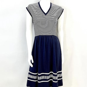 70&#39;s Navy Blue, Sleeveless, Striped, Dress (Size 8/10)