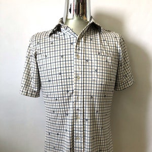 Vintage 70&#39;s White Polyester Short Sleeve Disco Shirt (M)