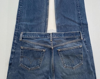 90's Levi's 501 Jeans, Red Tab, Button Fly, Denim (W32)