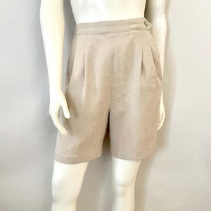 90&#39;s Tan, High Waisted, Linen Shorts (Size 8)