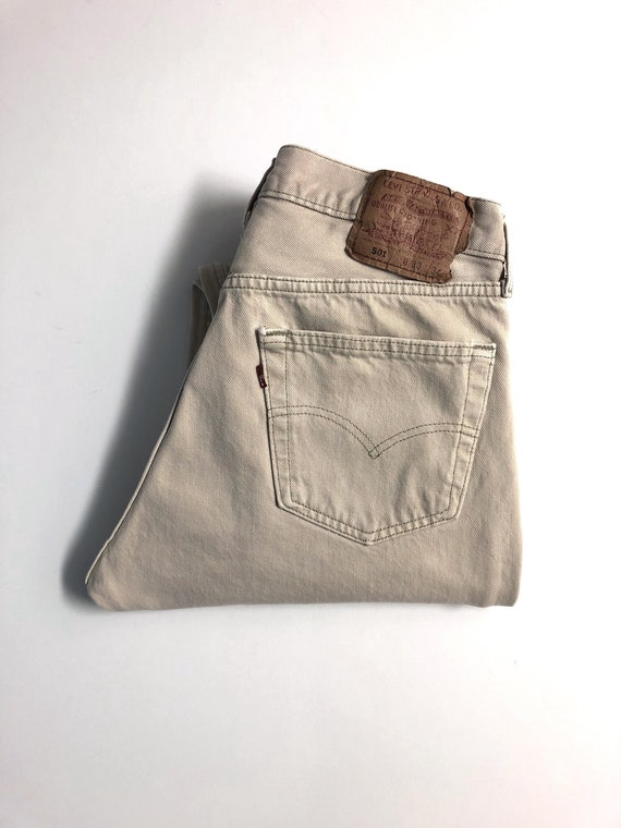 tan levi jeans 501