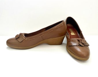 70 s Dexter Brown Tassel Wedge Loafers Size 7