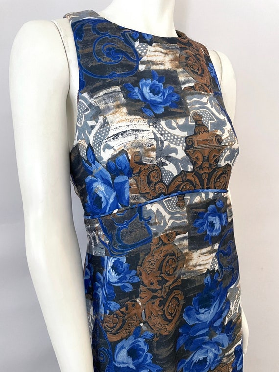 Vintage 70's White, Blue, Floral, Sleeveless, Max… - image 4