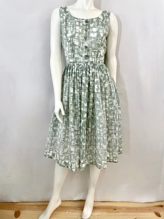 Vintage 50's White, Green, Sleeveless, Swing Dres… - image 2