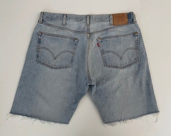 cut off denim shorts men