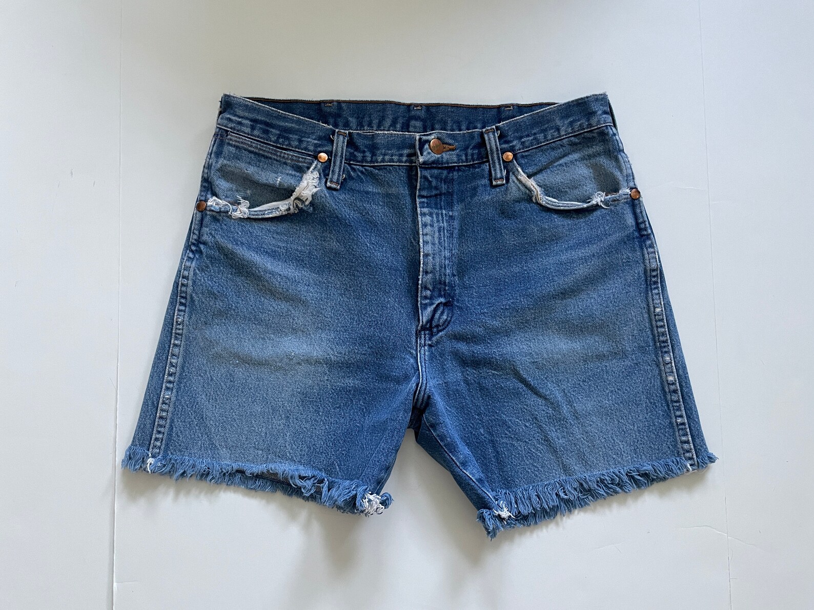 Vintage Men's 80's Wrangler Cut Off Denim Shorts | Etsy