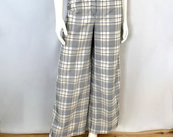 70's White, Black, Plaid, Wide Leg, Pants (Size 6)