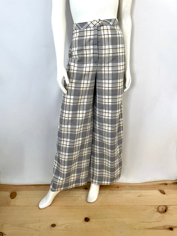 Vintage 70's White Plaid High Waisted Wide Leg Pa… - image 3