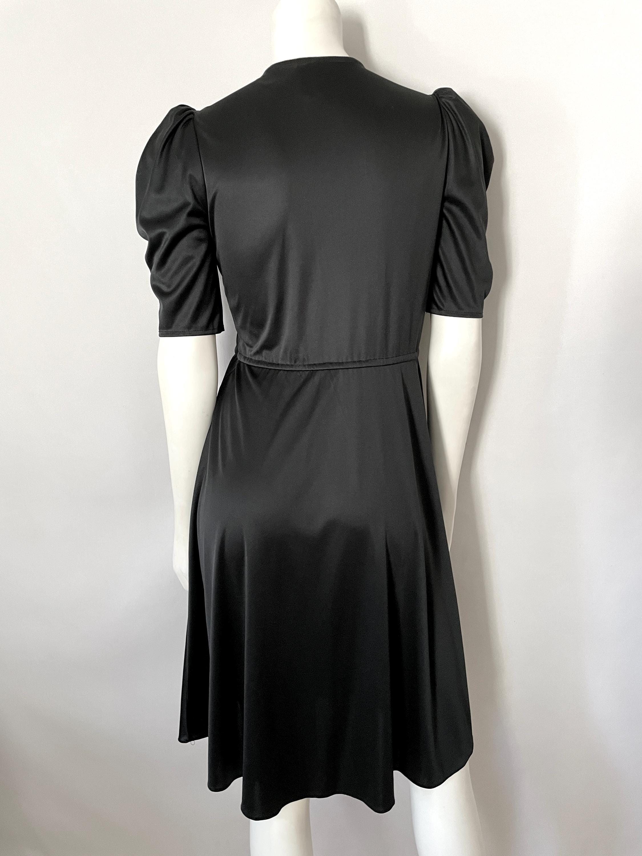 70's Black, Floral, Wrap Dress by Pumper Nickel (size 6) - Etsy
