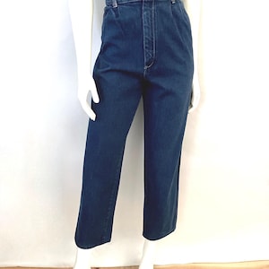 80&#39;s Dark Wash, High Waisted, Jeans (Size 6)