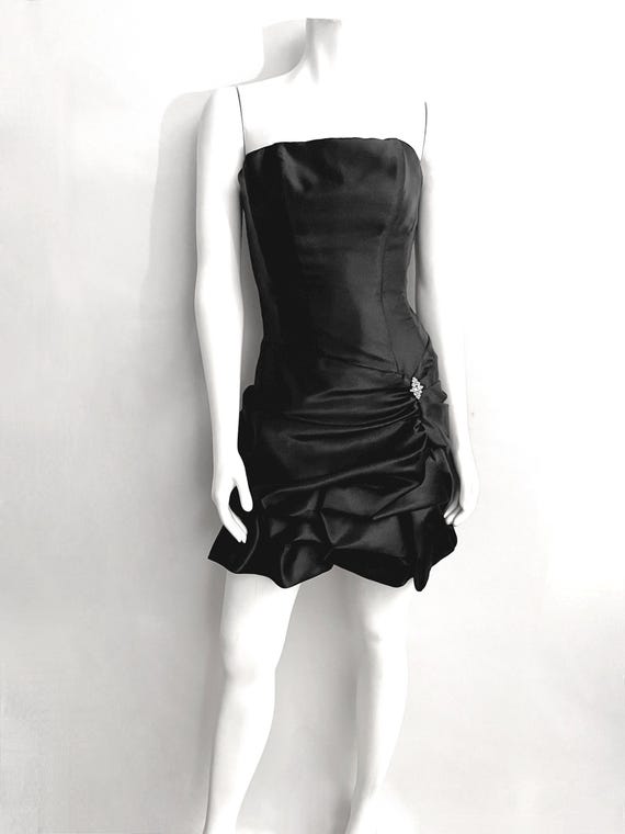 jessica mcclintock black cocktail dress 80's Jessica Mcclintock for Gunne Sax, Black, Strapless Dress (size 2)