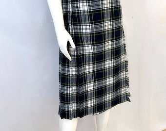 70's White, Blue, Plaid, Pleated, Wool, Skirt (Size 6)