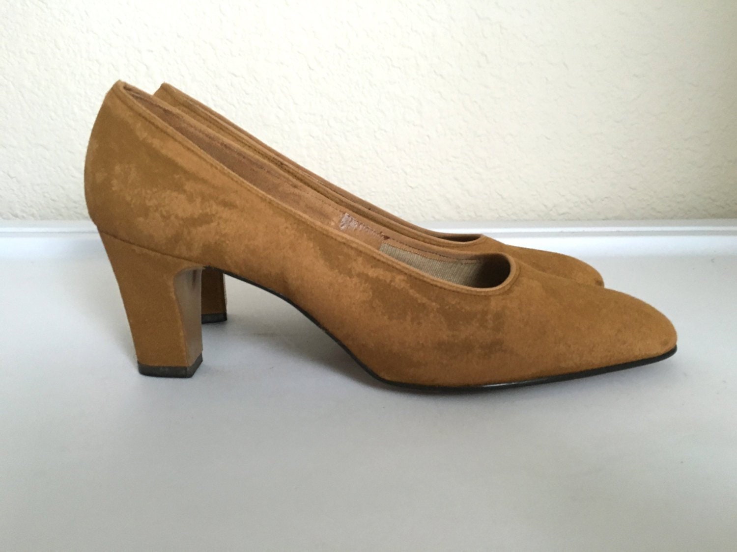 Vintage 60's Heels Tan Suede Pumps by 