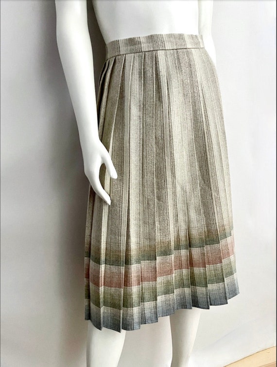 Vintage 70's Cream, Plaid, Wool Blend, Pleated, S… - image 4