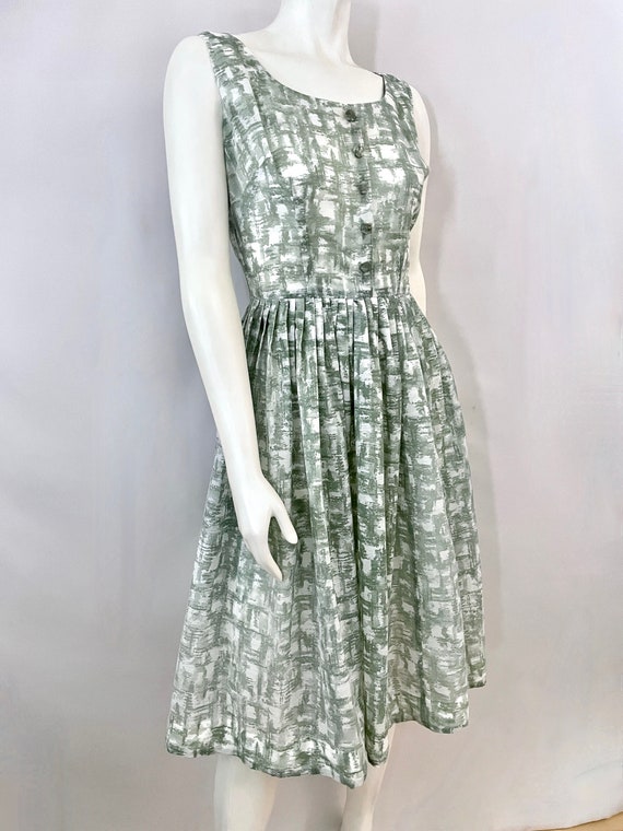 Vintage 50's White, Green, Sleeveless, Swing Dres… - image 3