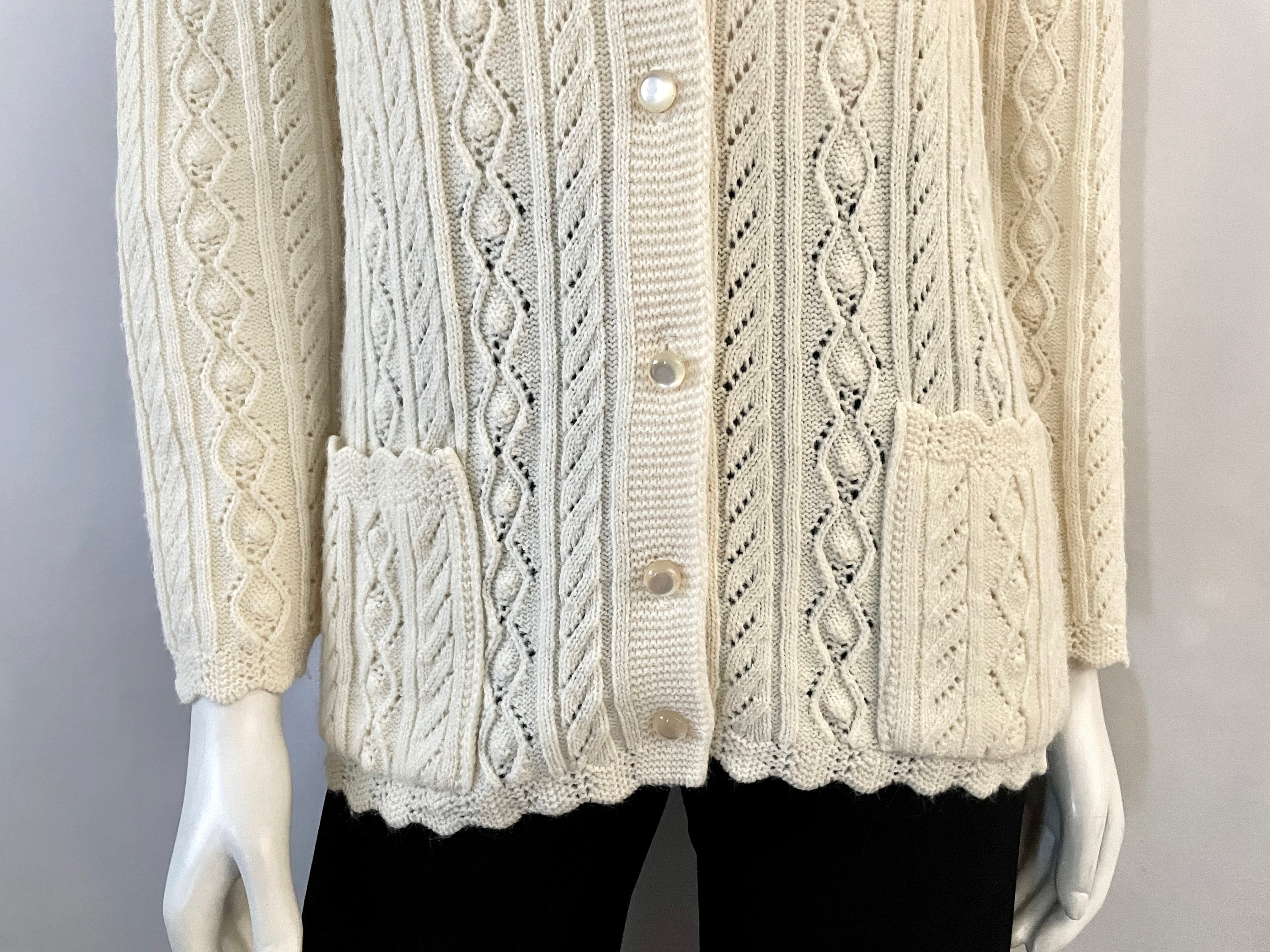 60's Wintuk Cream Long Sleeve Cardigan Sweater (M) - Etsy 60's Wintuk Cream Long Sleeve Cardigan Sweater (M) - Etsy